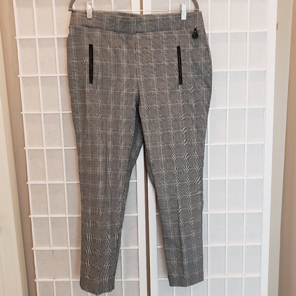 Calvin Klein Gray Plaid Ankle Pants